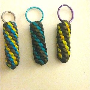 Handmade Paracord key fobs
